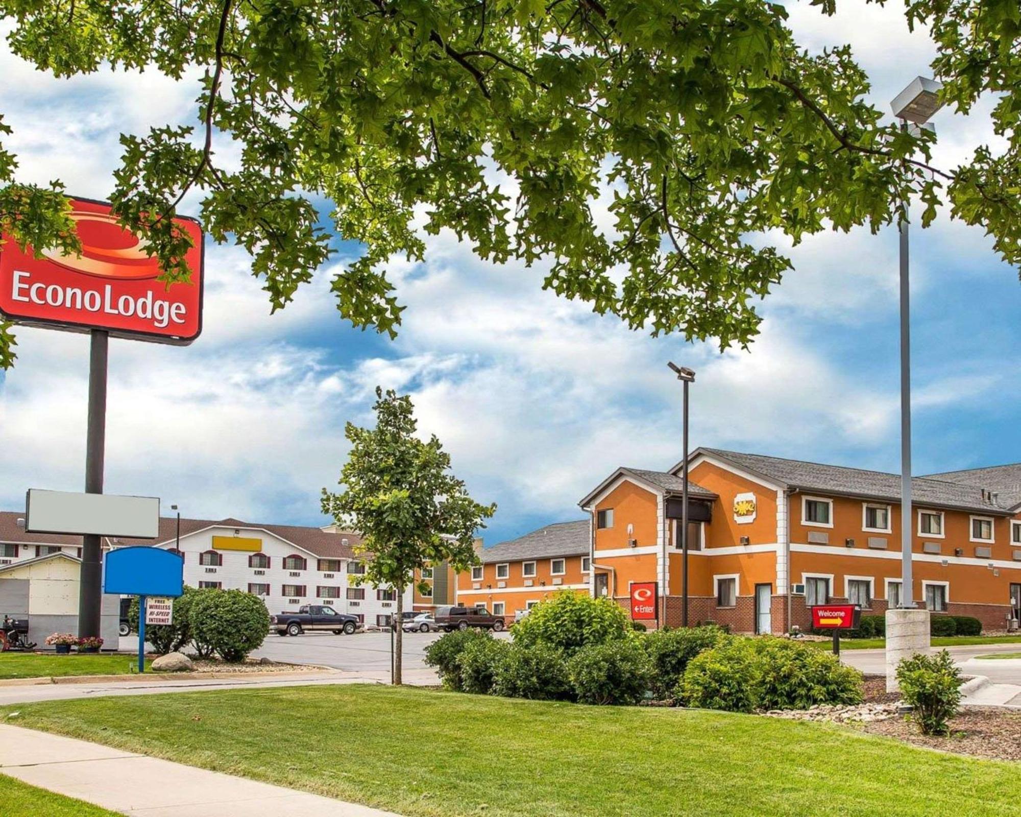 Econo Lodge Cedar Rapids Exterior foto